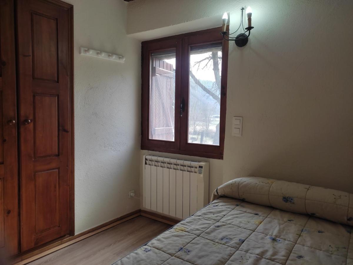 Apartamentos Vina Olivan Sarvisé Buitenkant foto